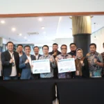 Memperingati Hari Pelanggan Nasional 2025, PLN UID Banten hadir langsung menyapa pelanggan strategis yaitu Sosoro Mall dan PT ASDP. Kunjungan ini menjadi wujud apresiasi PLN atas kepercayaan pelanggan sekaligus komitmen menghadirkan layanan kelistrikan yang andal.